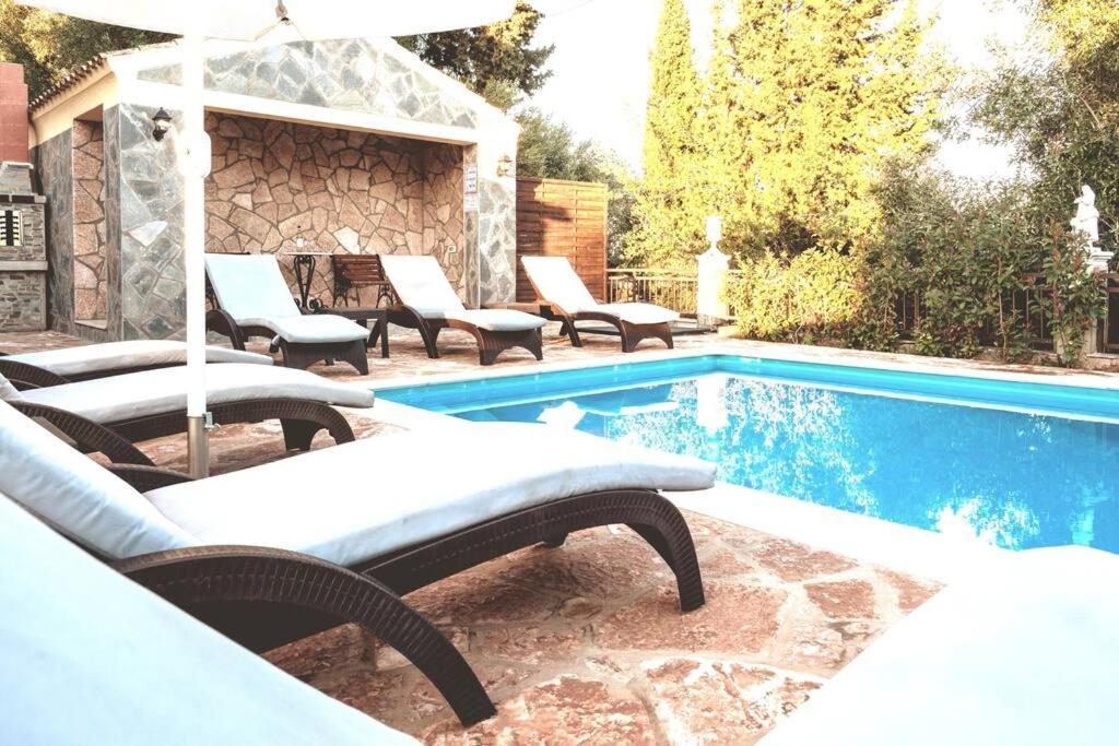 Poli House Family Villa W/ Pool Korfu Dış mekan fotoğraf